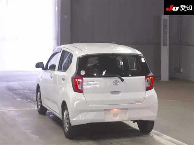Toyota Pixis Epoch LA350A 2021